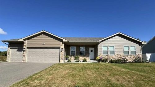 1997285-80CE2720-5CC1-4A5D-9EFA-27F6E6312E97-e1749219612182 New Construction in Belleville